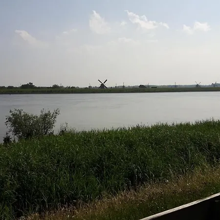 Theetuin Onder De Pannen