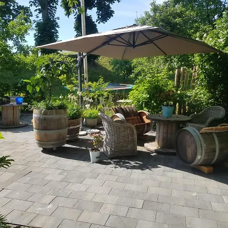 Theetuin Onder De Pannen 4*