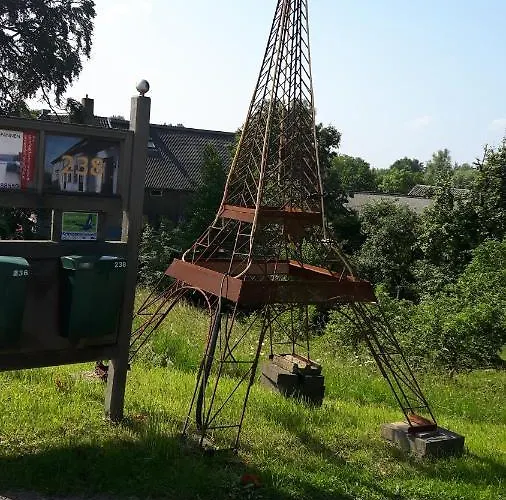 Theetuin Onder De Pannen 4*