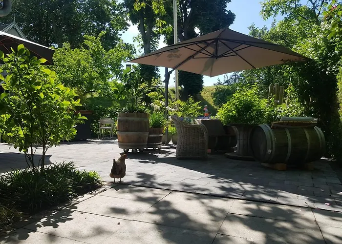 住宿加早餐酒店 Theetuin Onder De Pannen 4*