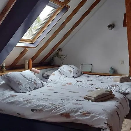 Theetuin Onder De Pannen Bed and Breakfast Lekkerkerk